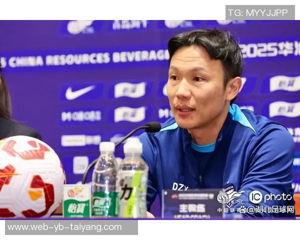 邓卓翔强调全力以赴防守韦斯利目标达成前绝不能松懈